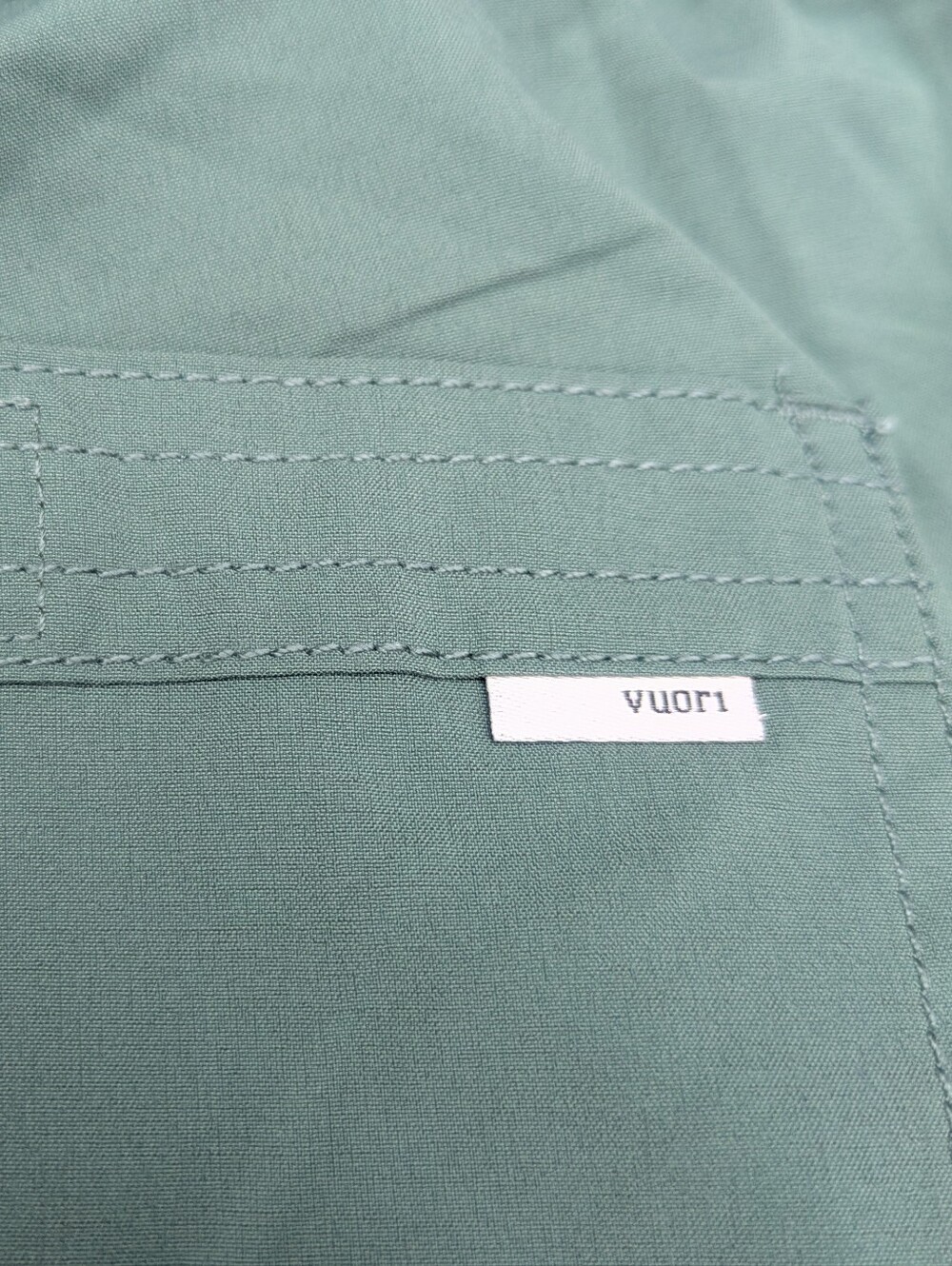 Vuori Green Kore Short Lined 7" - Picture 5 of 6